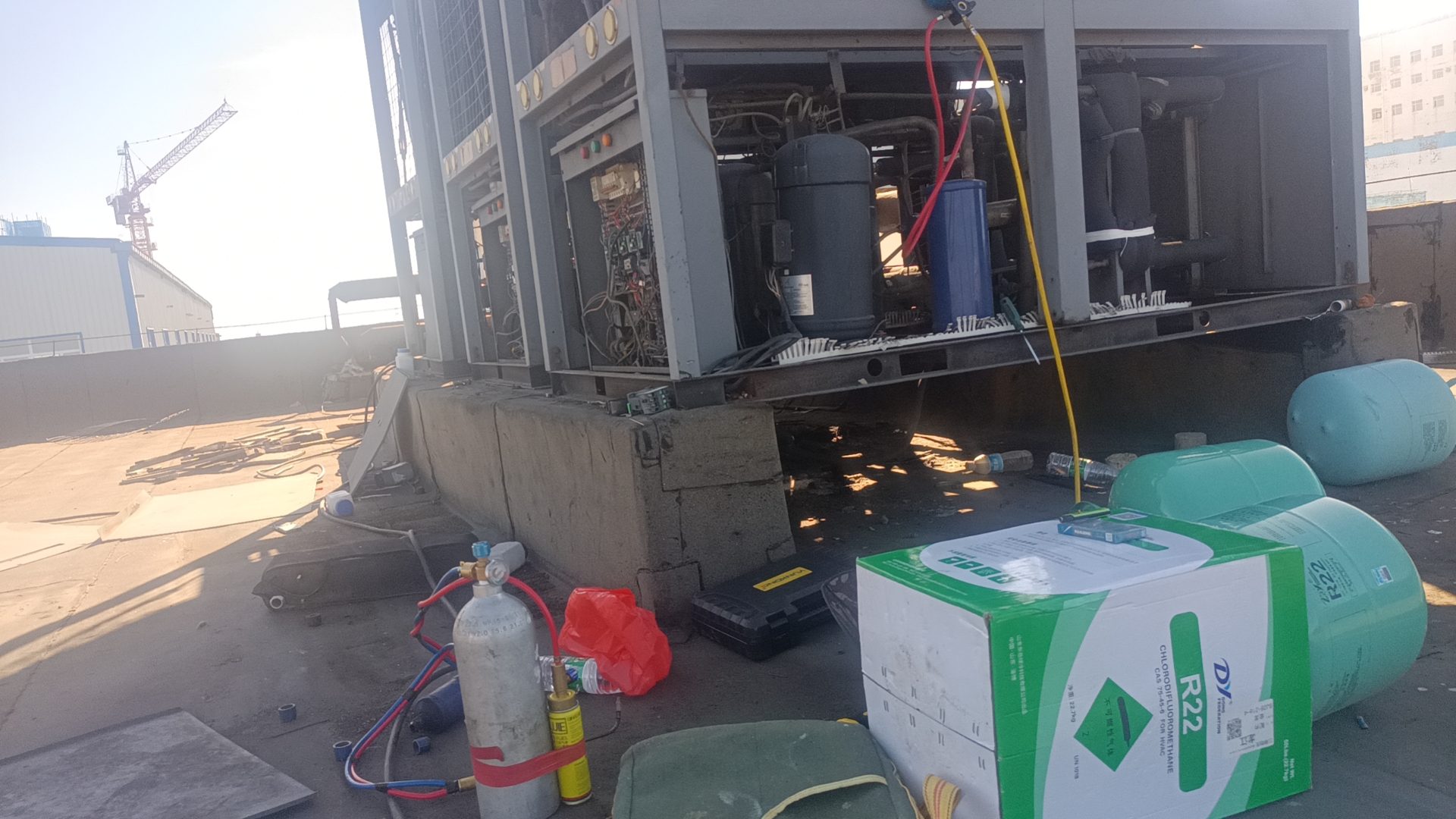 金龙家电冷库制作，中央空调酒店通风。服务案例