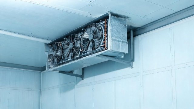 冷库风机库板变形怎么处理？维修师傅教你逐条排查