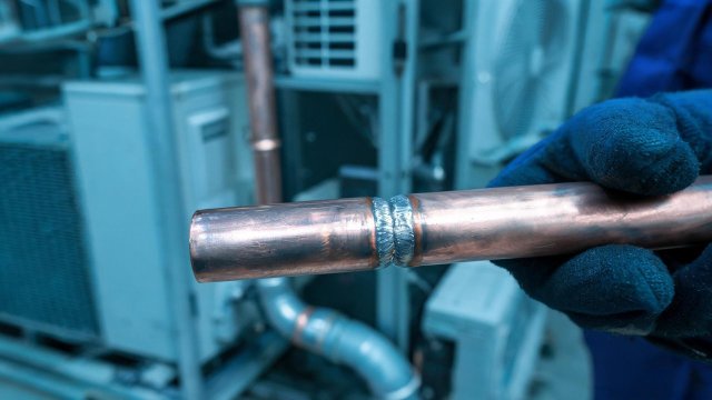冷库机组漏氟怎么处理？维修师傅教你一步步排查