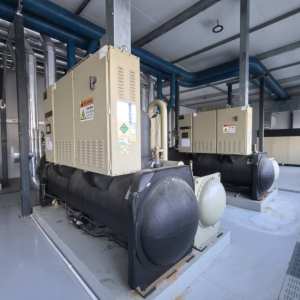 中央空调制冷设备销售、设计、安装、维修、清洗、保养。 - 师傅自传案例