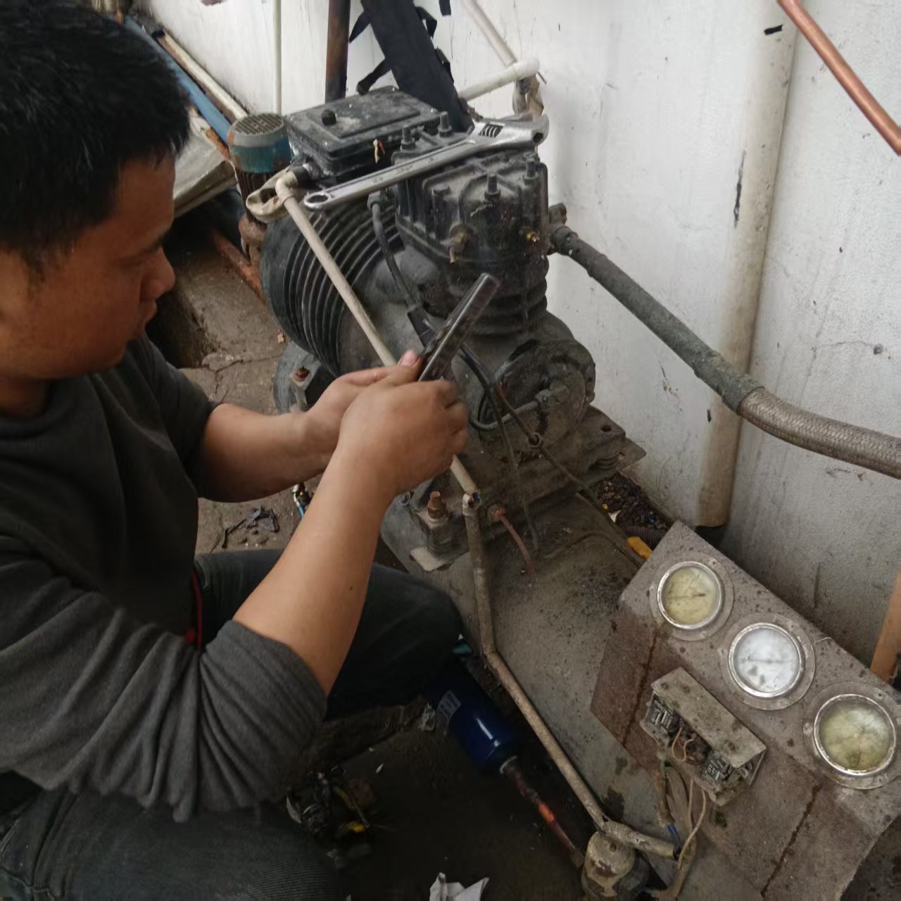 浙江三强冷库设备中央空调工业制冷设备售后安装维修服务案例