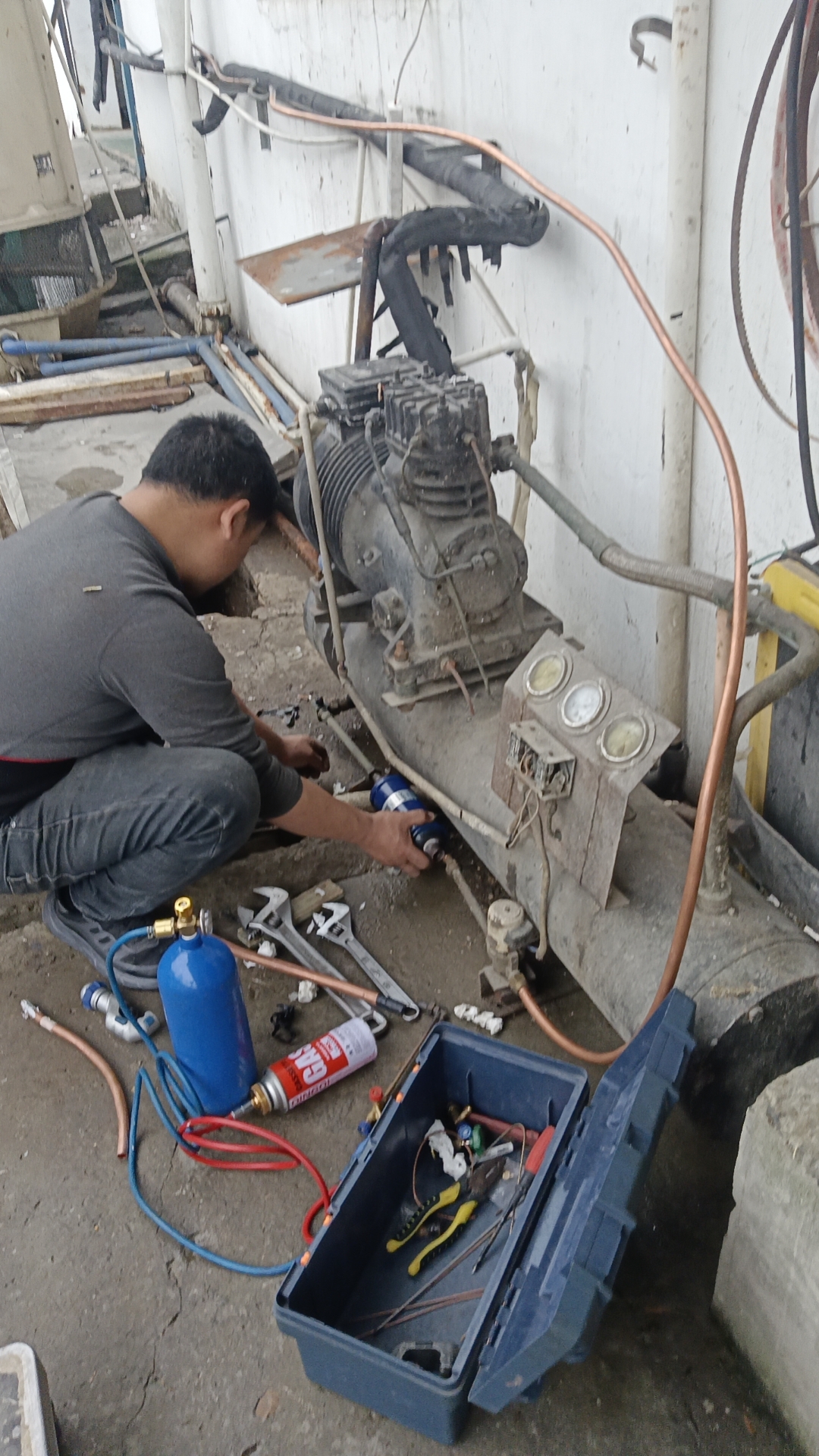 浙江三强冷库设备中央空调工业制冷设备售后安装维修服务案例